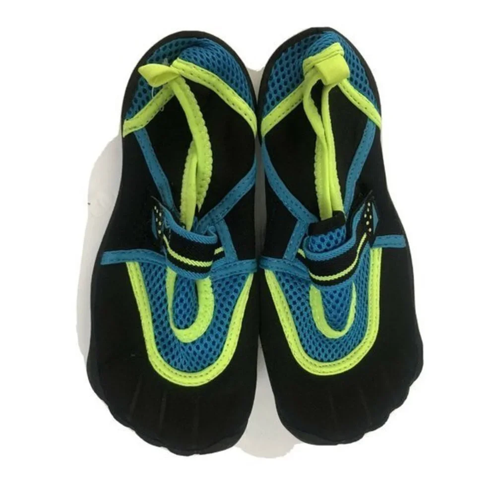 The Childrens Place Water Swim Shoes 1 Bundle